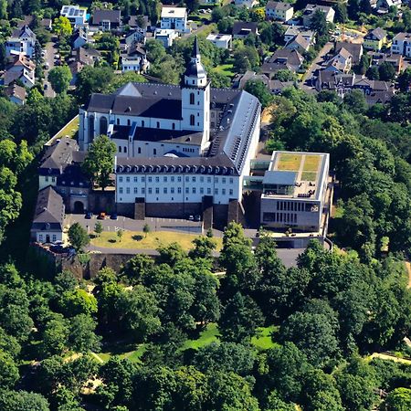 Отель Katholisch-Soziales Institut Зигбург Экстерьер фото